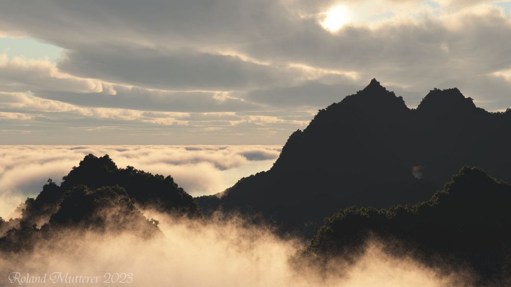 Berge in Wolken