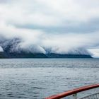 Berge in Wolken verpackt