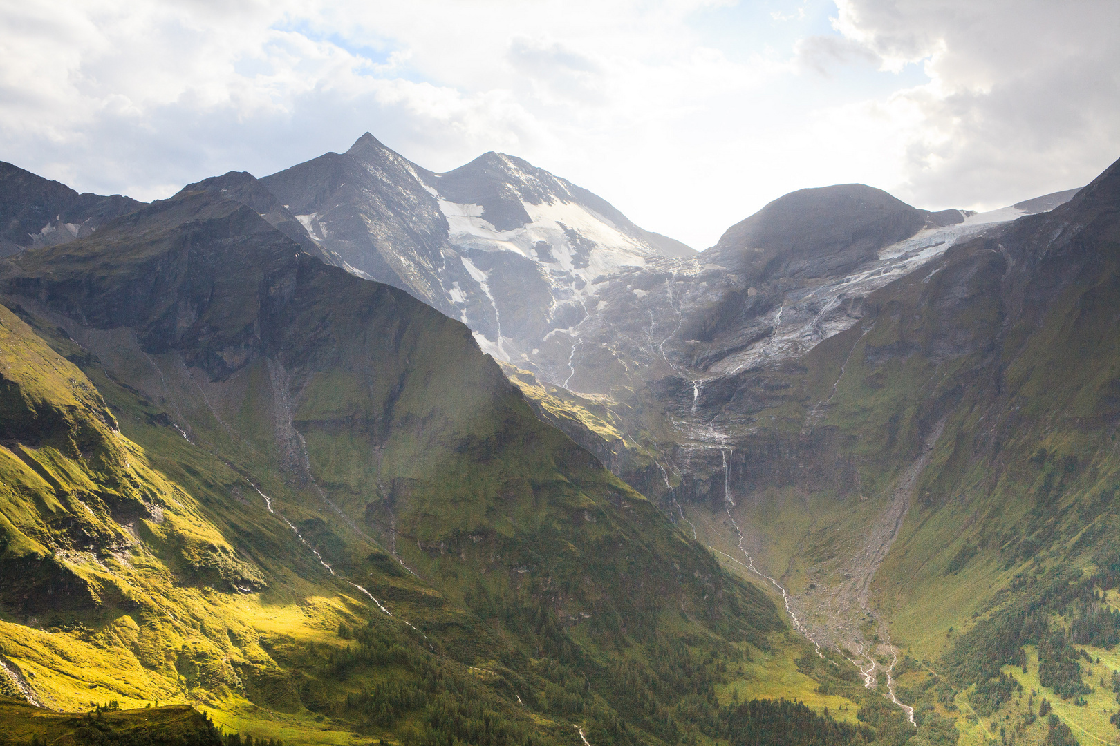 Berge nach dem Regen