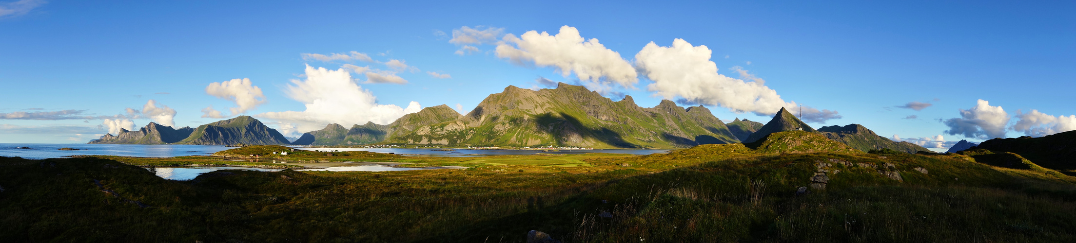 Berge und Meer