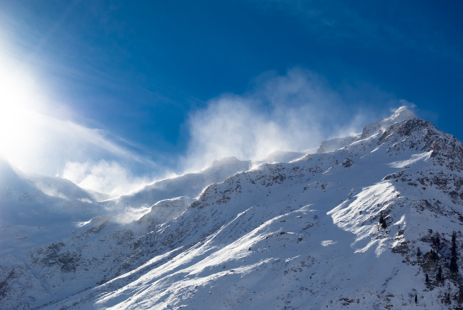 Berge und Schnee