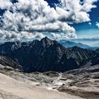 Berge und Wolken