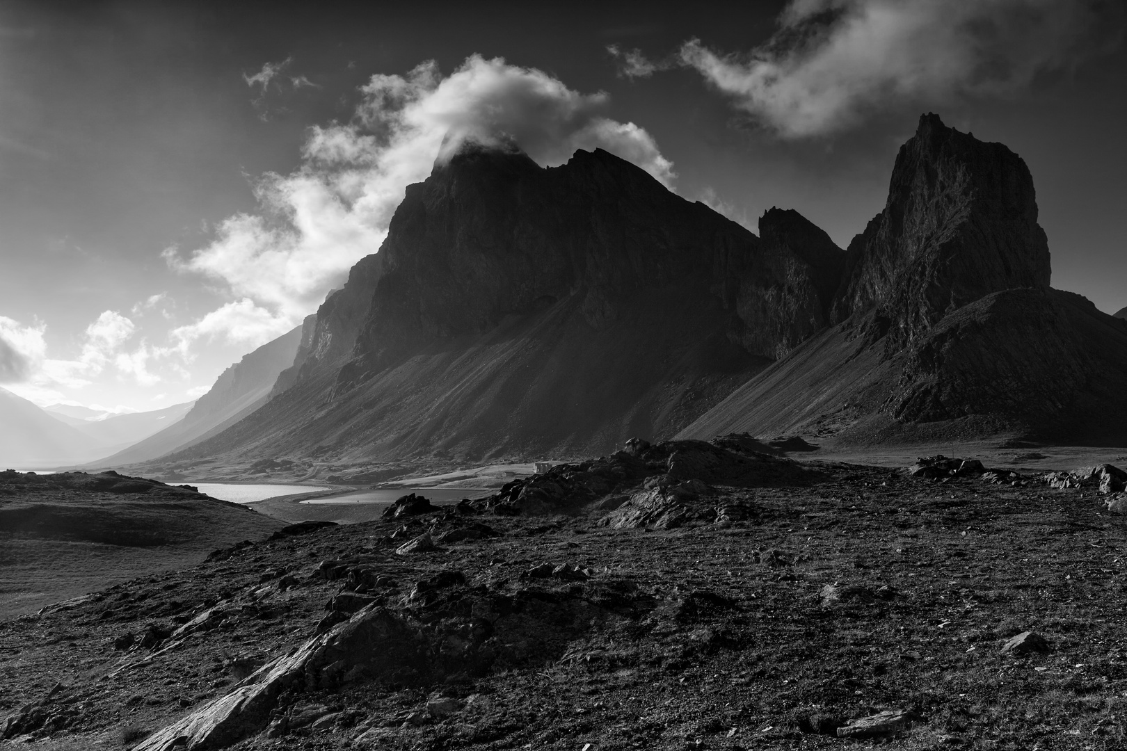 Berge und Wolken