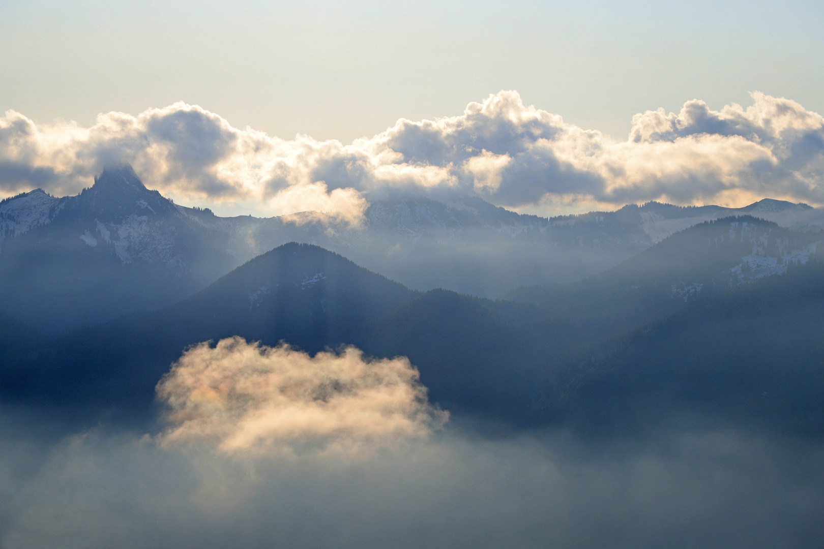 Berge und Wolken...