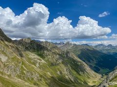 Berge & Wolken