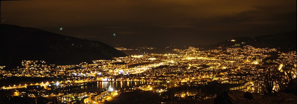 Bergen - November night