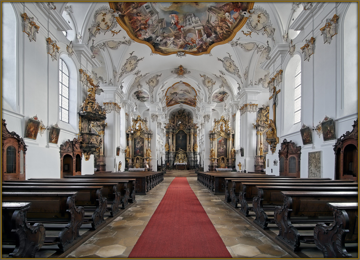 Bergen - Pfarr -und Wallfahrtskirche Heilig Kreuz 