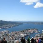 Bergen/Norwegen, die regenreichste Stadt Europas, bei seltenem Sonnenschein