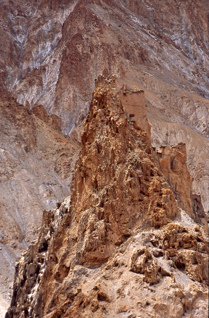 Bergfestung, gut versteckt