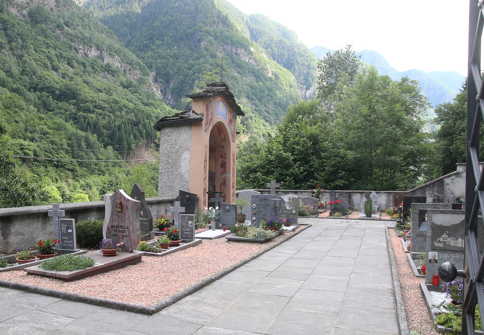 Bergfriedhof 