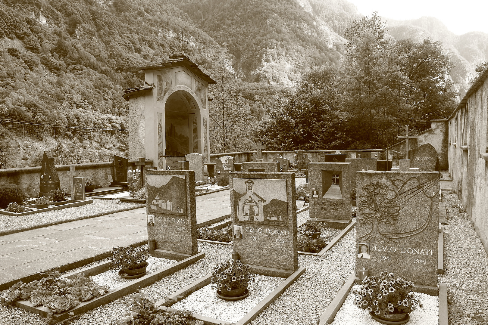 Bergfriedhof II