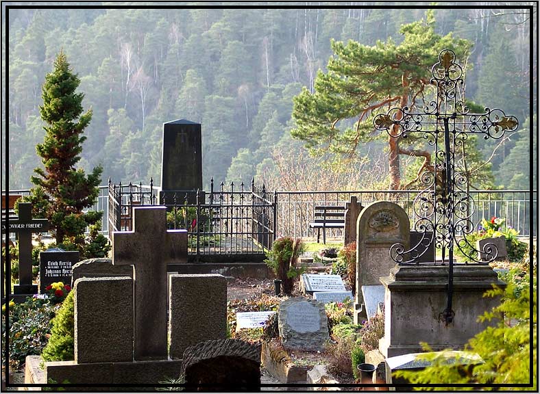 Bergfriedhof Oybin bei Zittau