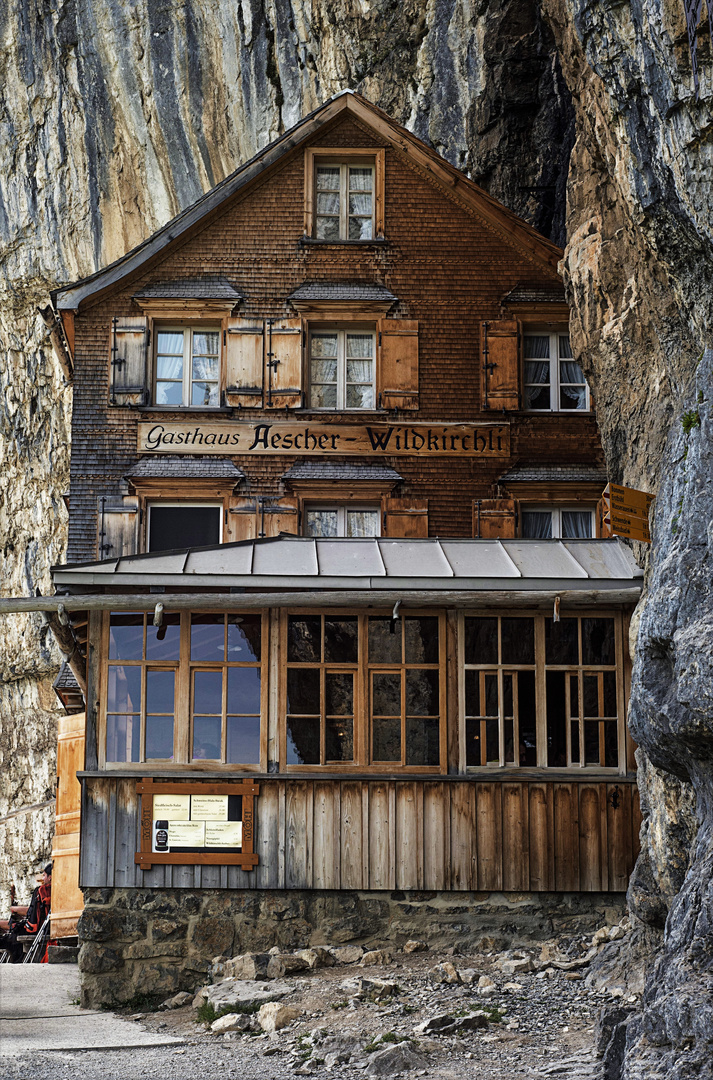  Berggasthaus Aescher Wildkirchli