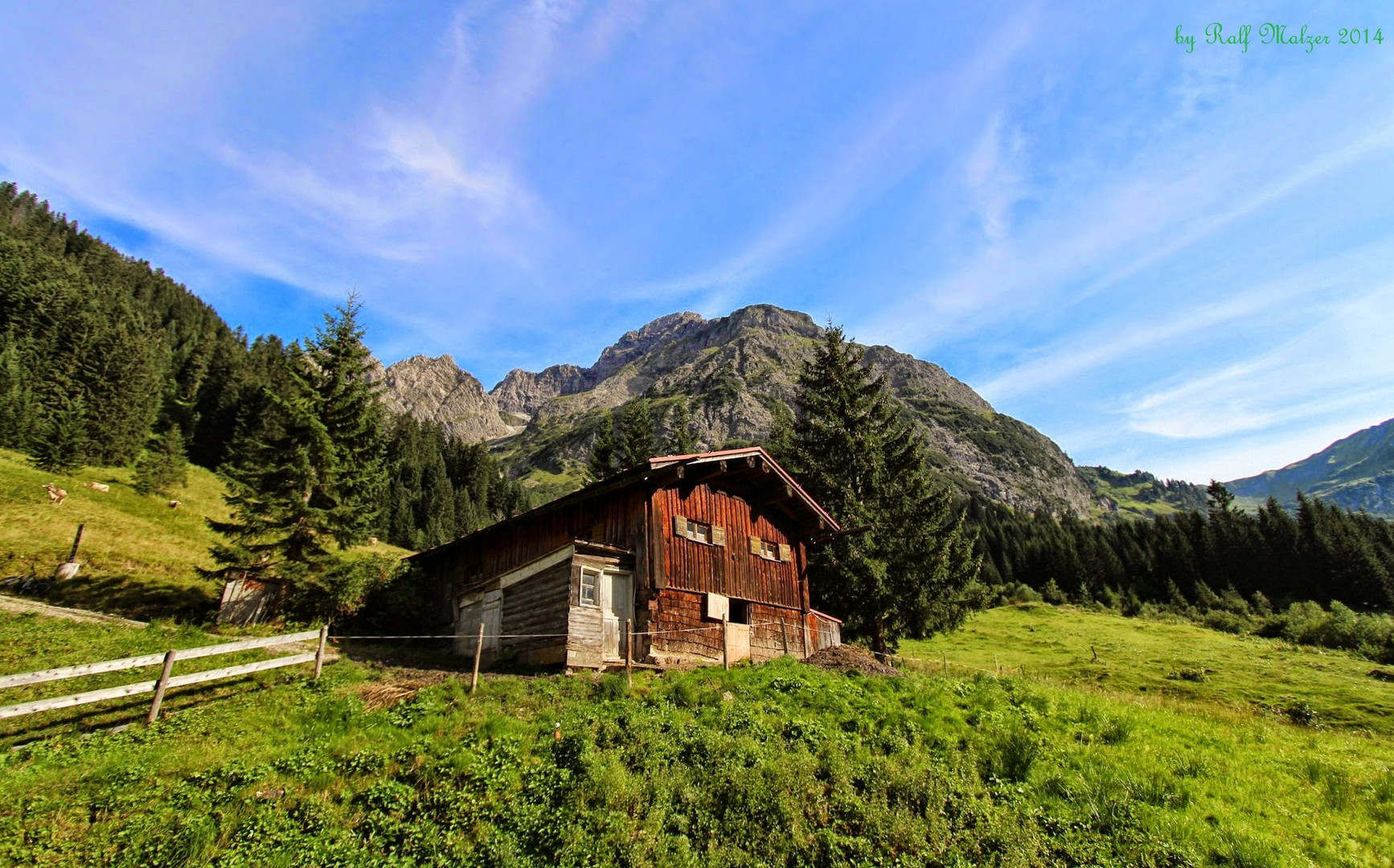 Berghütte im Bärgunttal