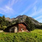 Berghütte im Bärgunttal