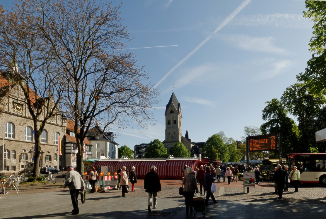 Bergisch Gladbach mit Blick auf den Markt und St. Laurentius