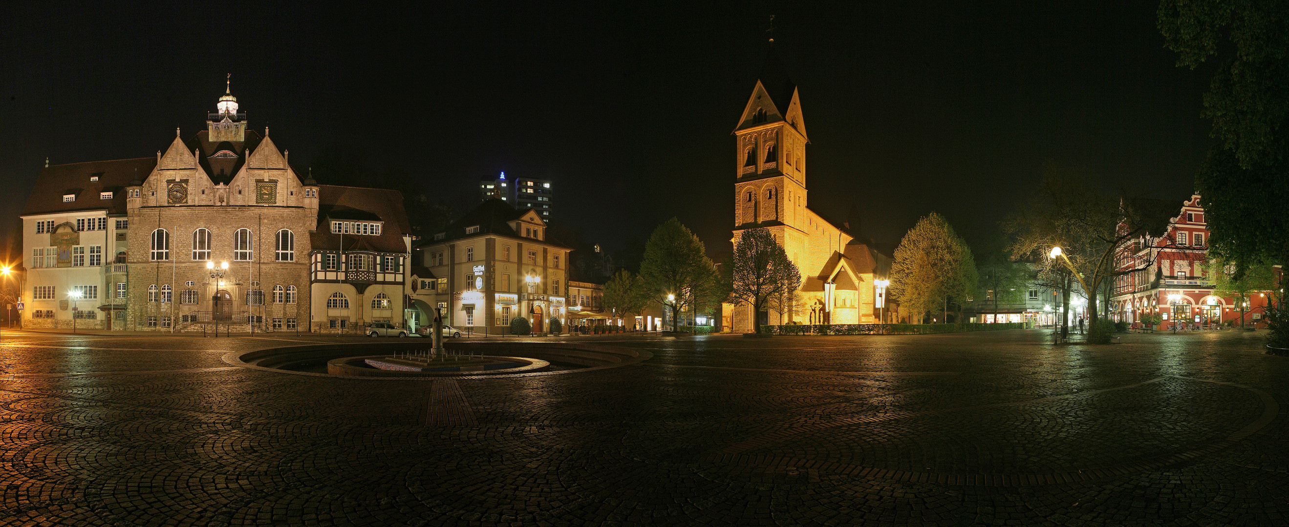 Bergisch Gladbach Stadtmitte @ night