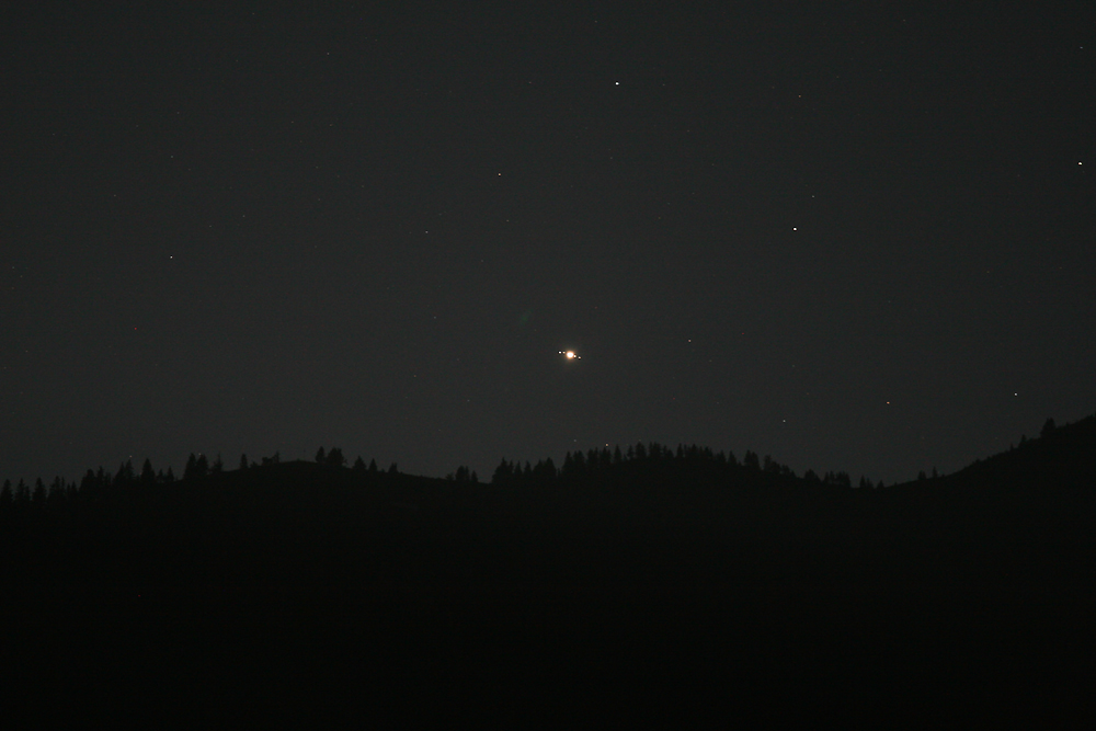 Bergkamm mit Jupiter ...