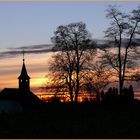 Bergkapelle im Abendrot