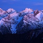 Bergkette im Abendrot