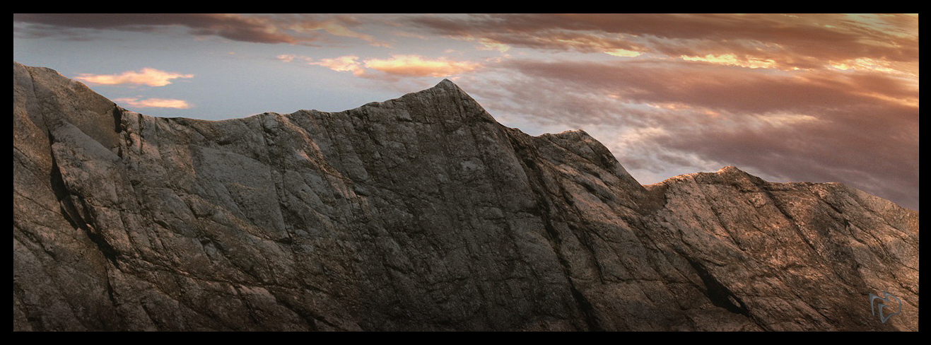 Bergkette im Sonnenaufgang