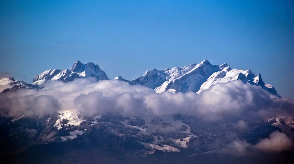 Bergketten der Schweiz von Mitchbiucannon 