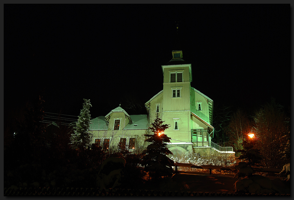 ...Bergkirche Altenbrak in der Nacht...