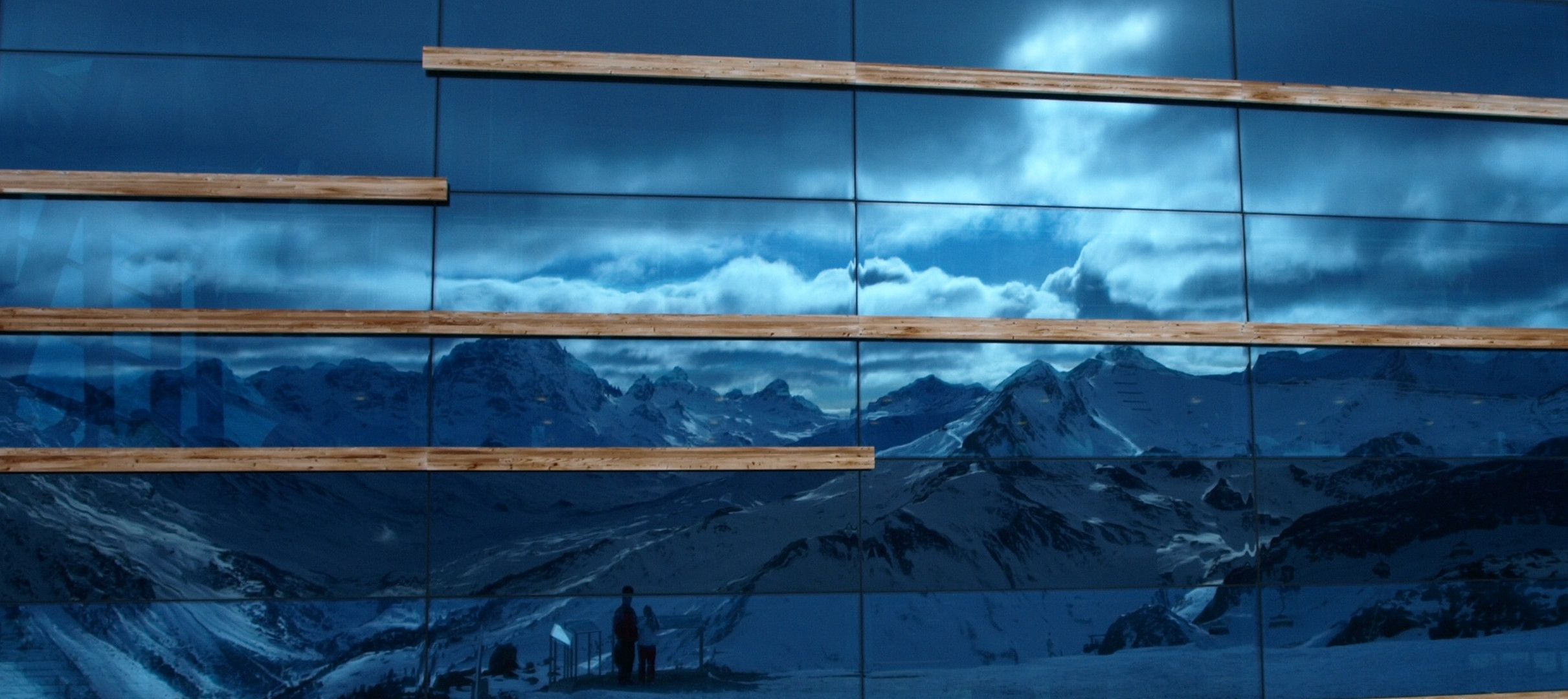 Bergkulisse auf Glas