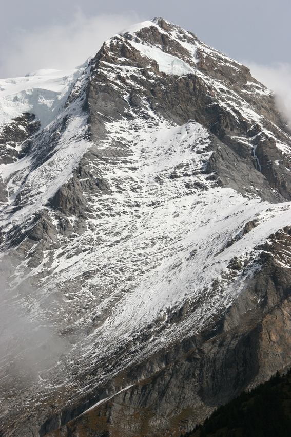 Berglandschaft im "Hinteren Lauterbrunnental"  (Berner Oberland / Schweiz)