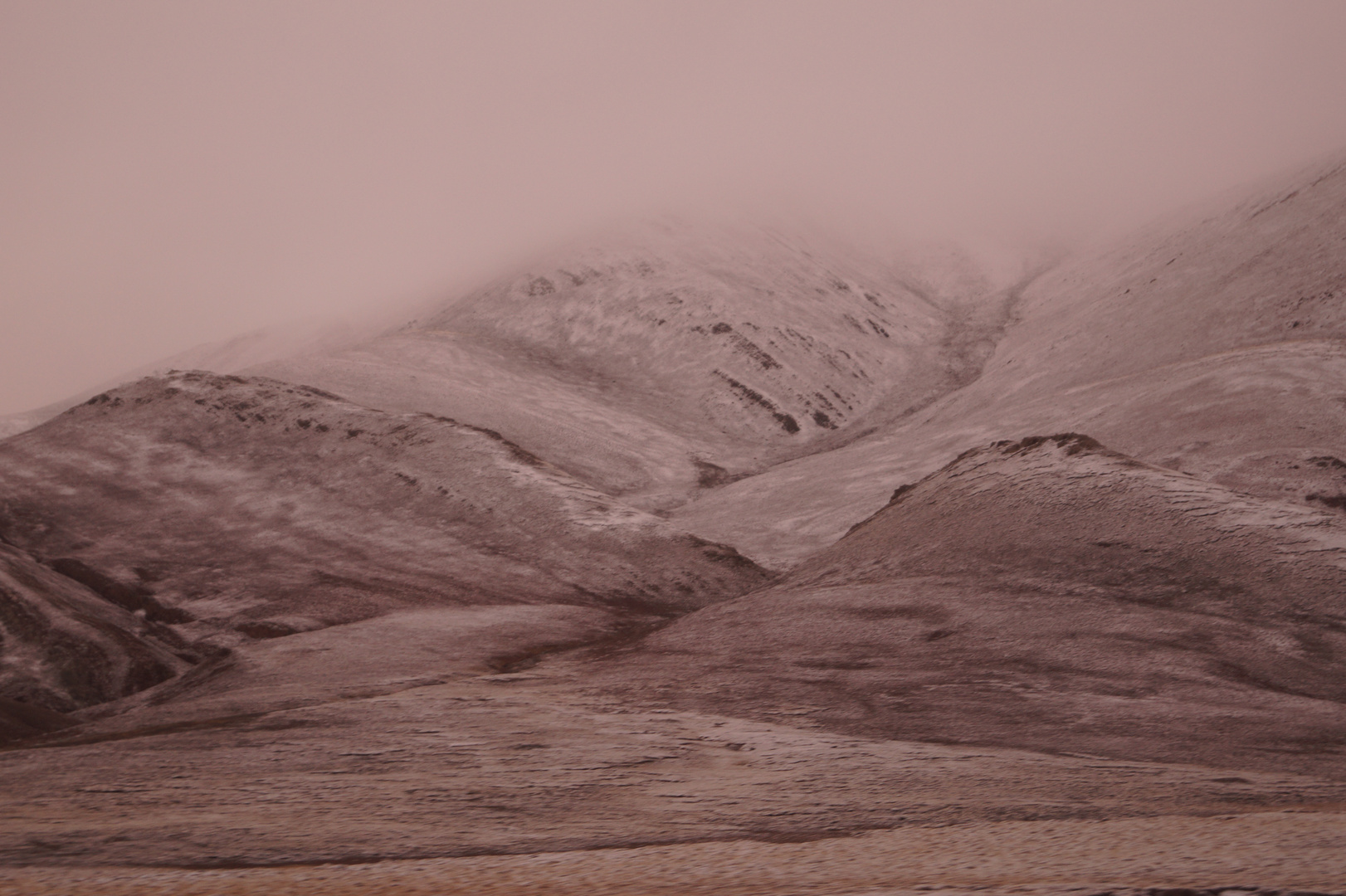 Berglandschaft im Permafrost 