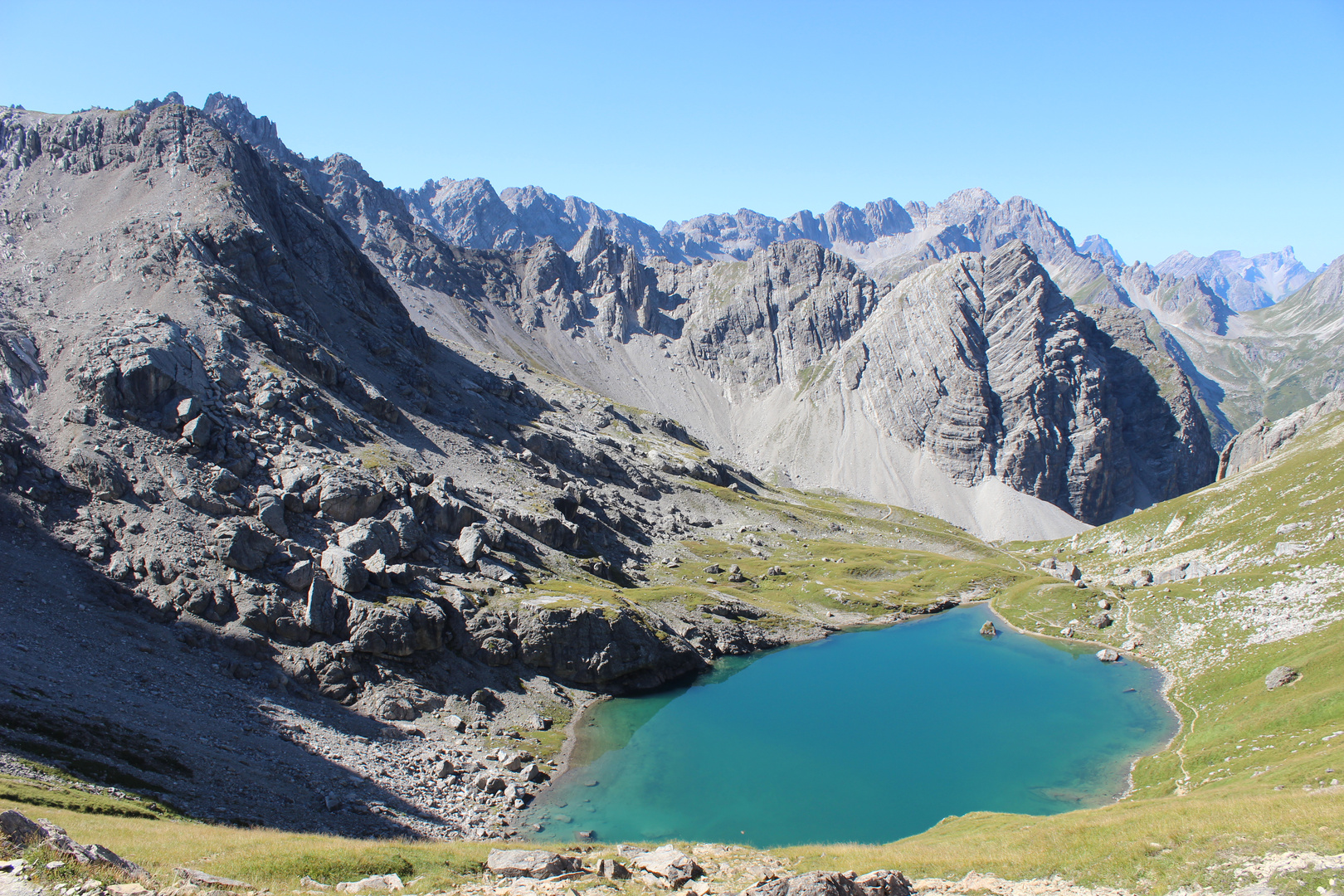 Berglandschaft und Farbenspiel