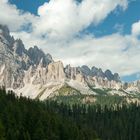 Bergmassiv in den Dolomiten