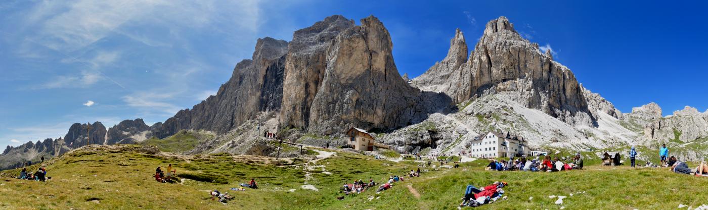 Bergpanorama in den Dolomiten