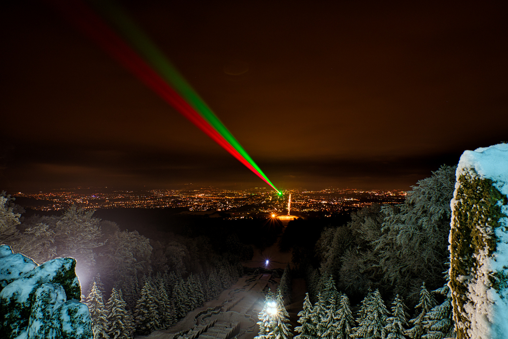 Bergpark Wilhelmshöhe Laser grün rot