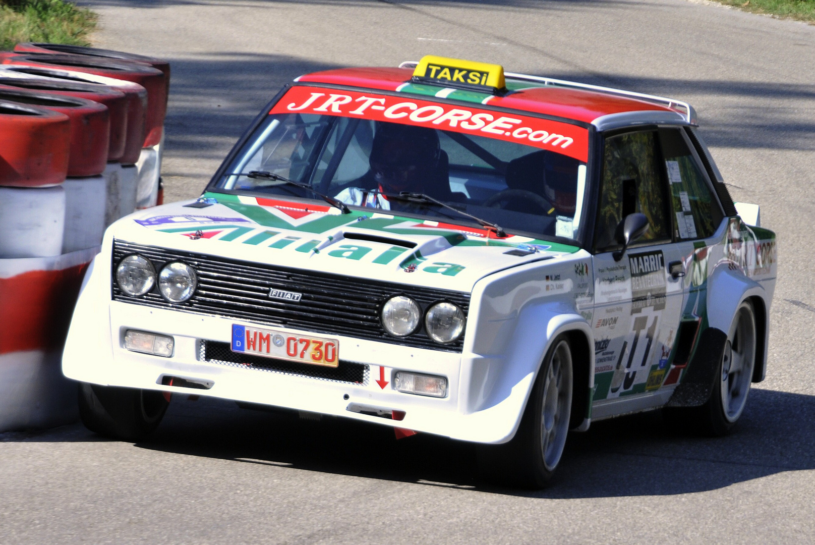 Bergrennen Mickhausen 2011 - Näher geht´s nimmer