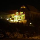 Bergschänke bei Nacht