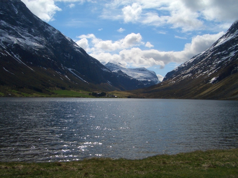 Bergsee am Trollstiegen