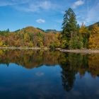 Bergsee im Herbst