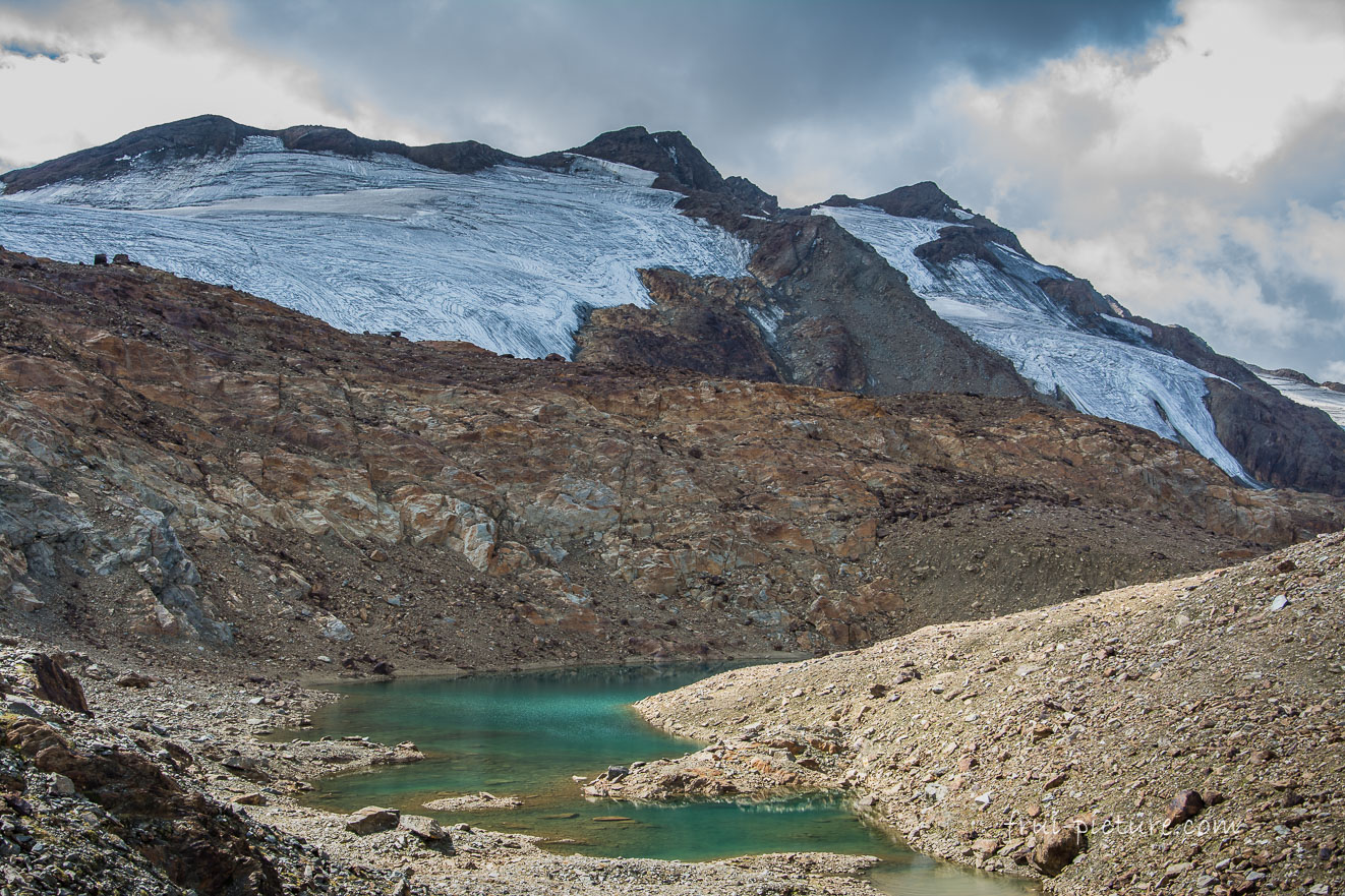 Bergsee im hinteren Martelltal (Südtirol - Italien)