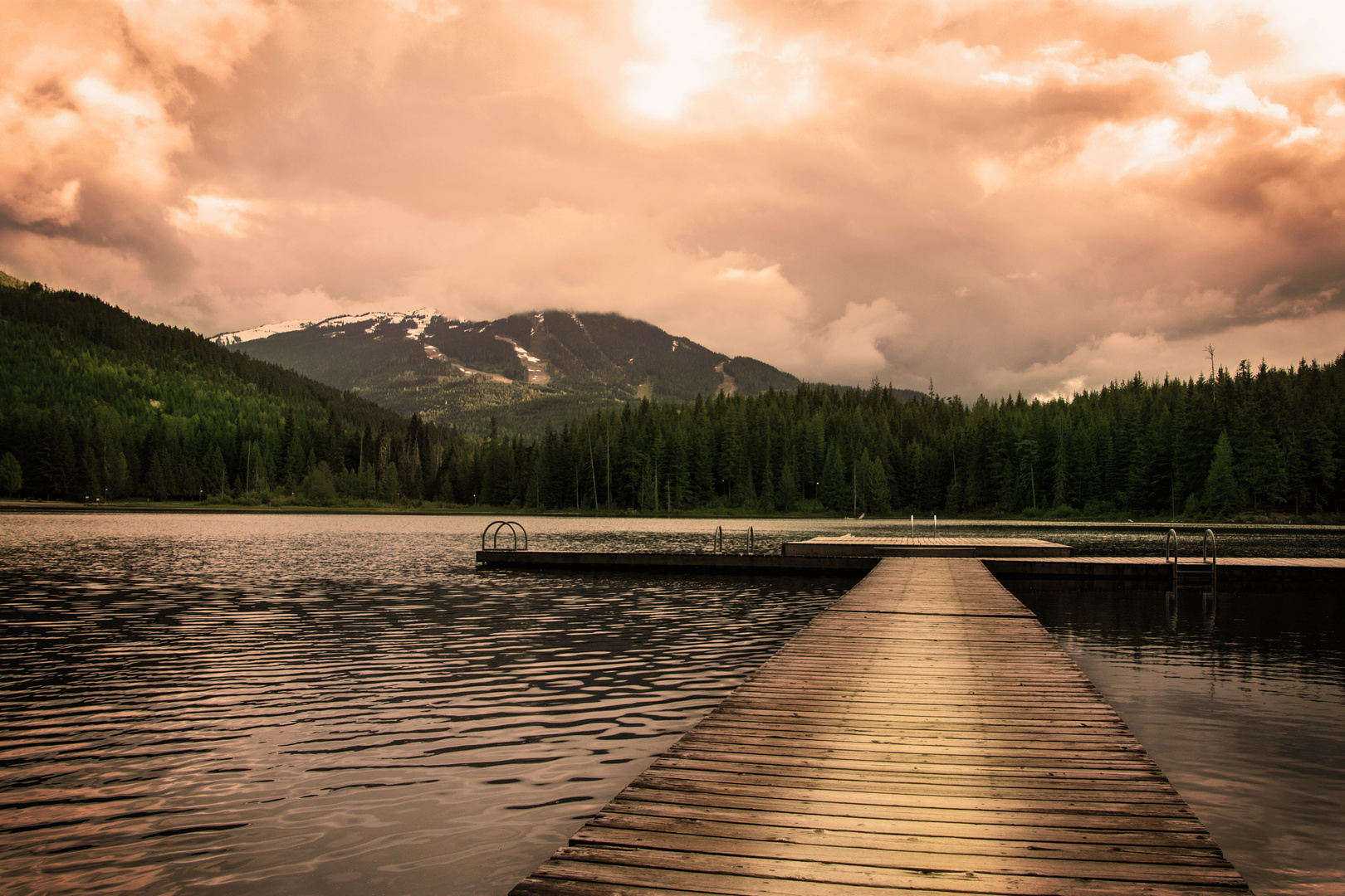 Bergsee in der Nähe von Whistler (Kanada)