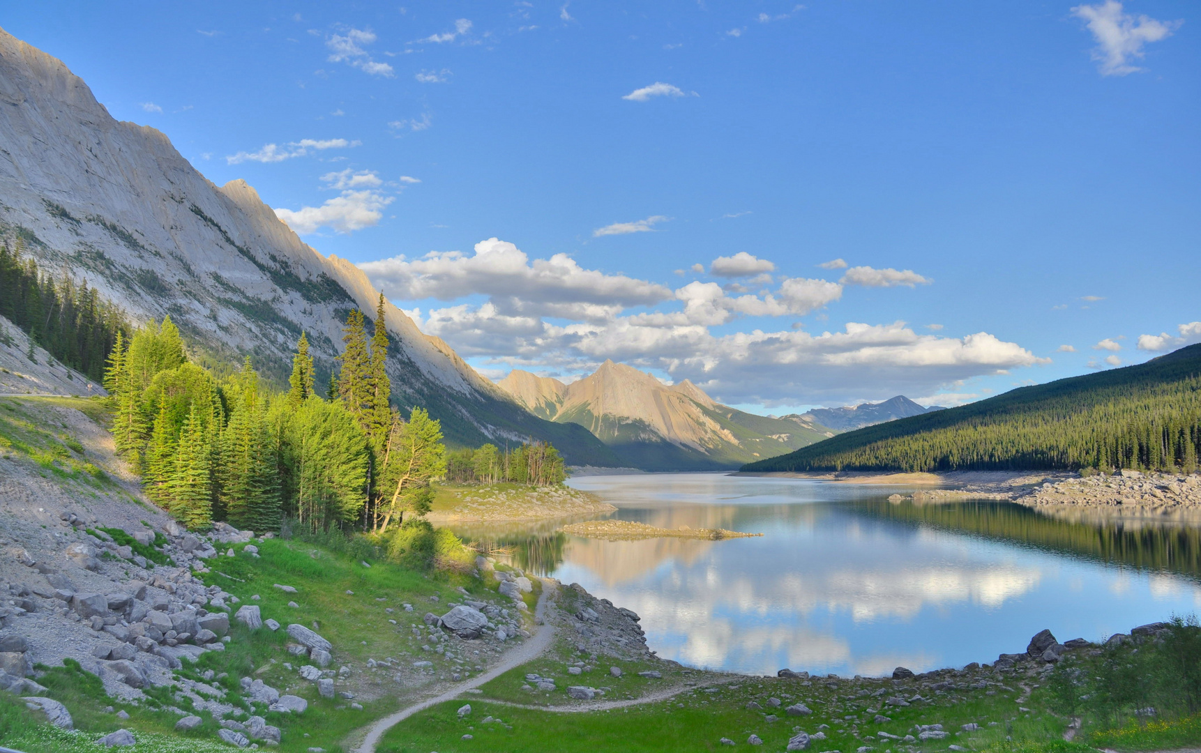 Bergsee in Kanada