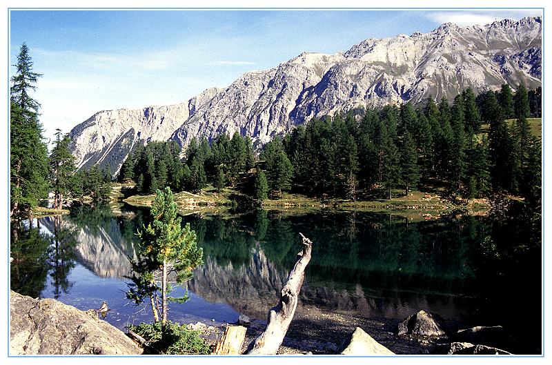 Bergsee unterhalb vom Albulapass, Schweiz