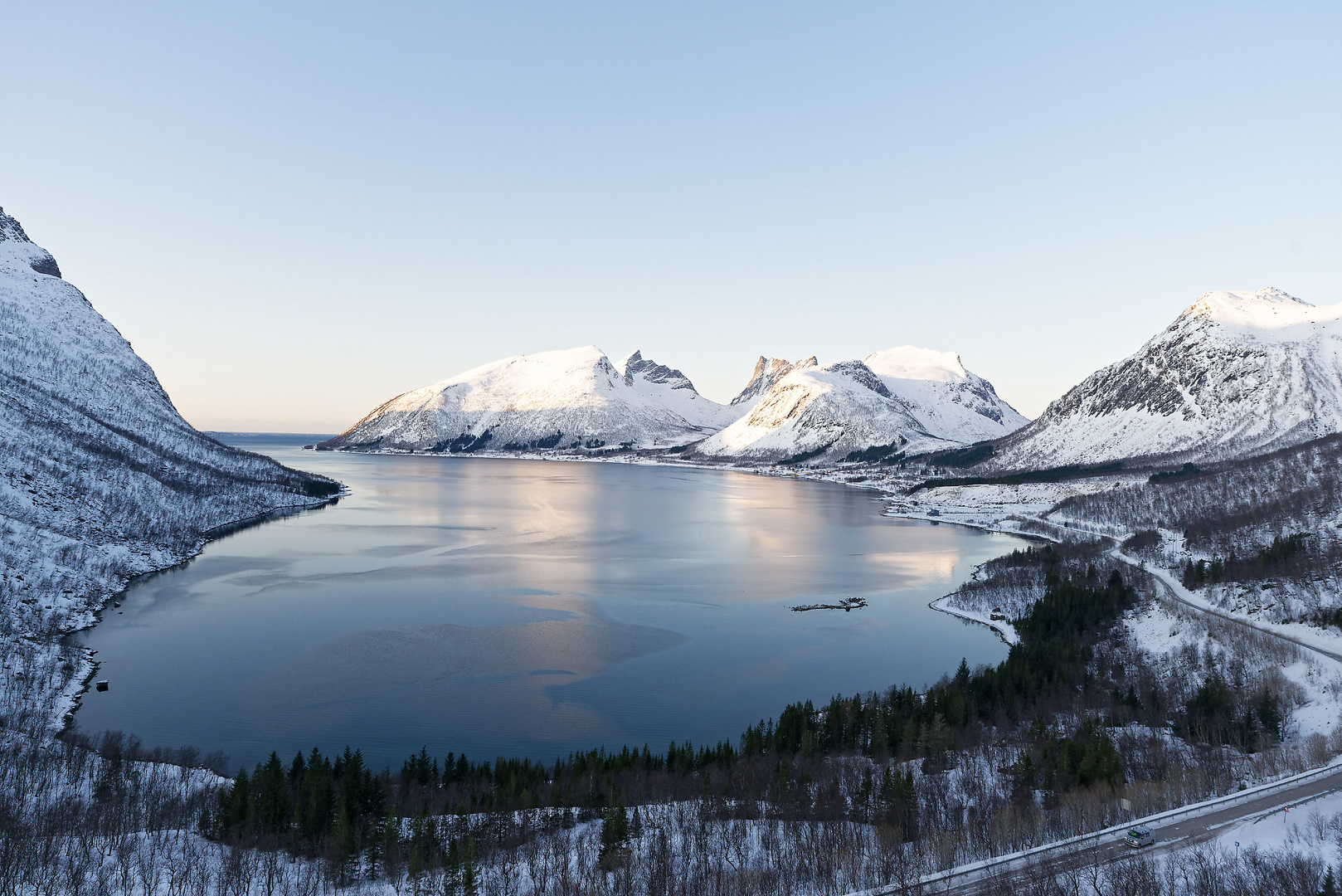 Bergsfjord - Senja Norway