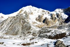 Bergsichten auf dem Weg zum Larke Pass in 4900 m Höhe