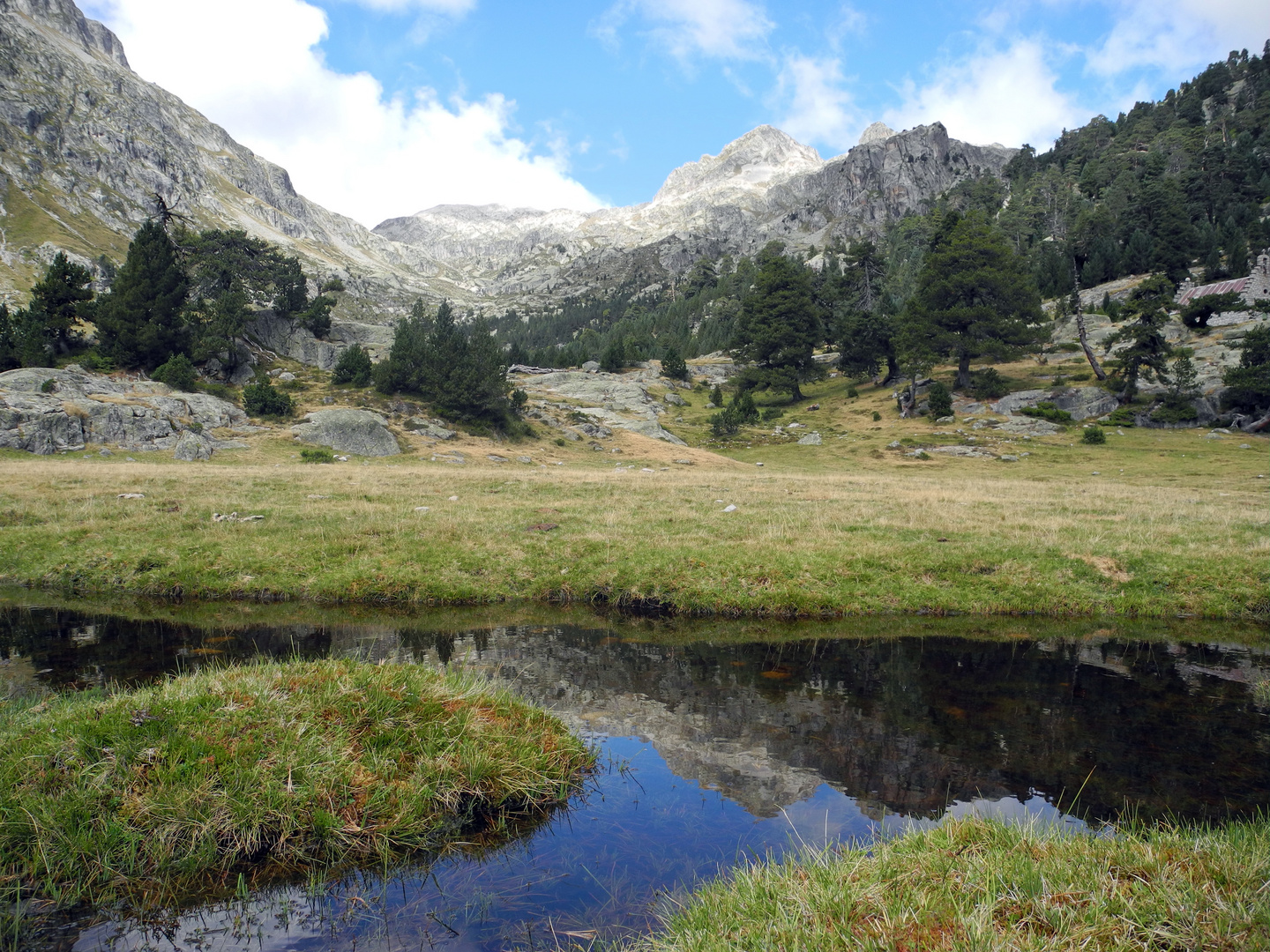 Bergspiegel in den Pyrenäen