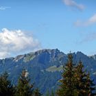 '"Bergtour Grünten mit Blick auf eine der Nachbargipfel"