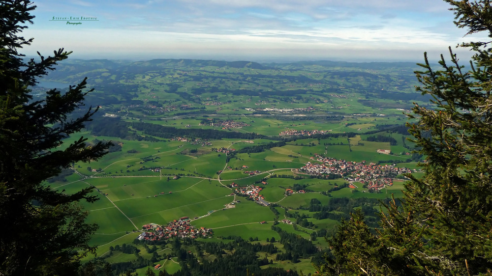 "Bergtour Grünten mit Blick ins Alpenvorland"