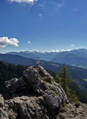 "Bergtour Grünten mit Weitblick am Gedenkkreuz 1496m"