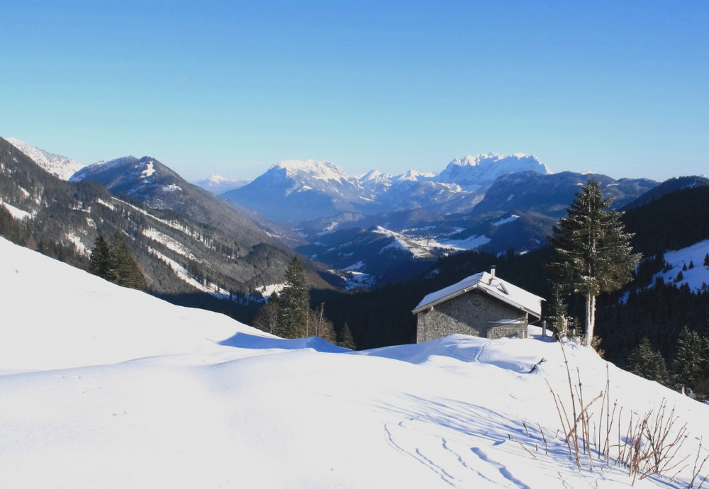 Bergwachthütte auf den Ackernalmen