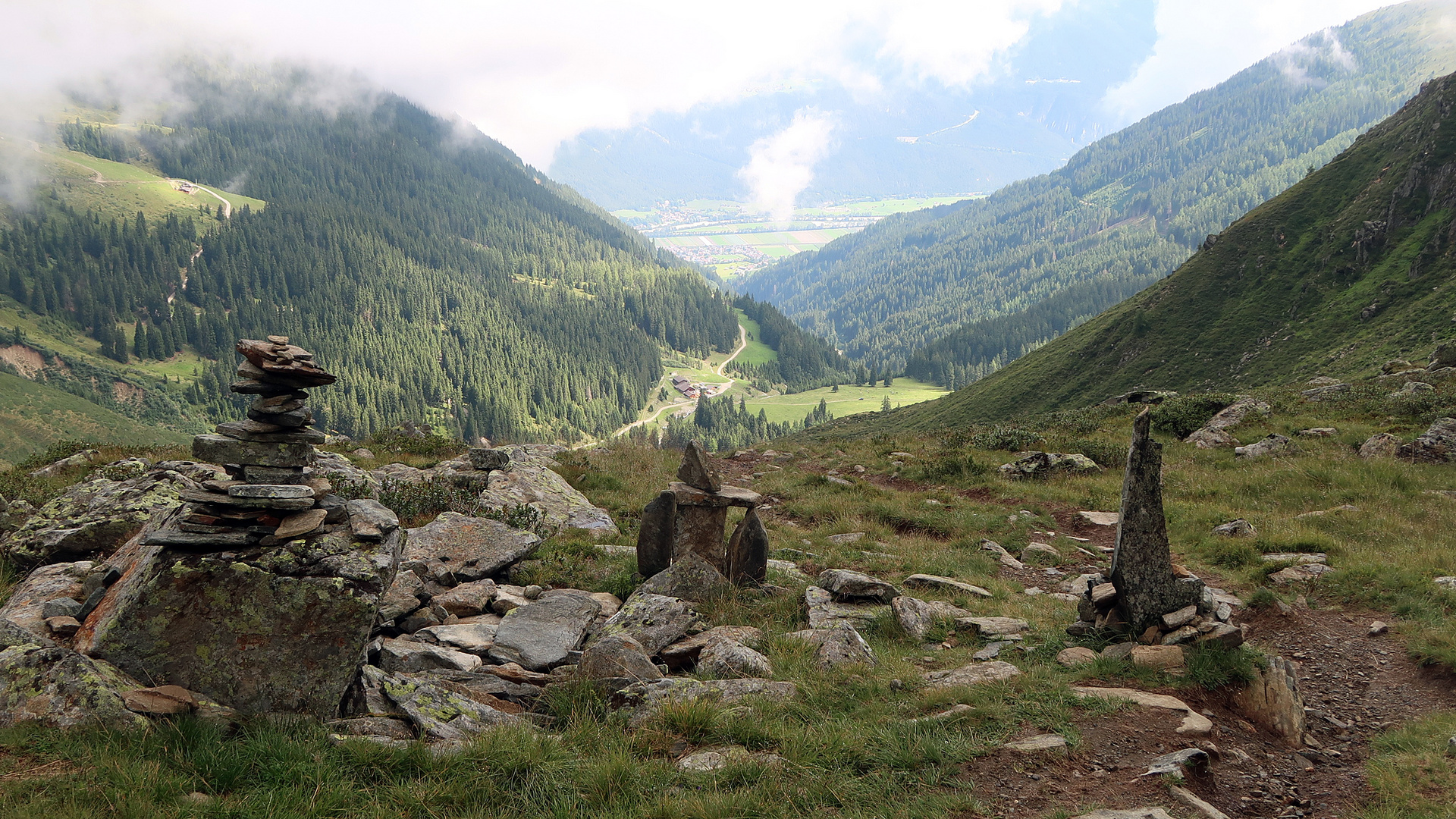 Bergwegs-Markierungen